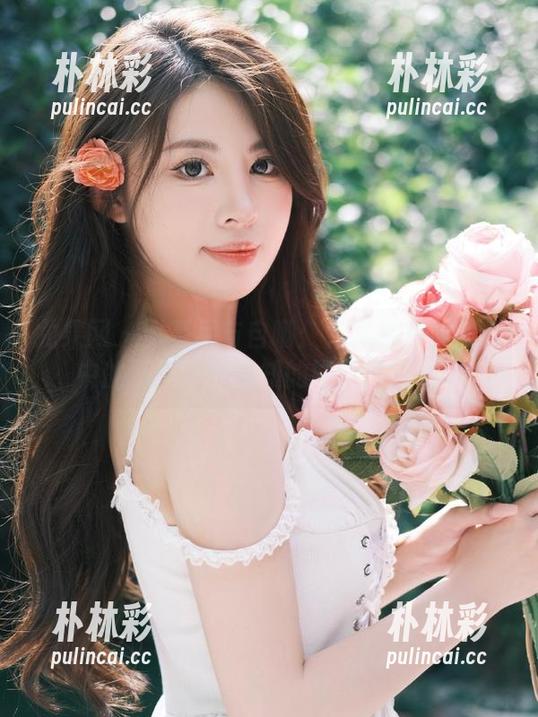尤果网 - 比基尼与自嘲：韩乐优写真图包中的那些不为人知的尴尬瞬间.txt