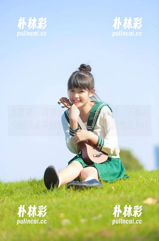 尤蜜荟 - 探索娜露毛衣系列美图，下载心仪的作品带回家，为你增添温暖气息.txt