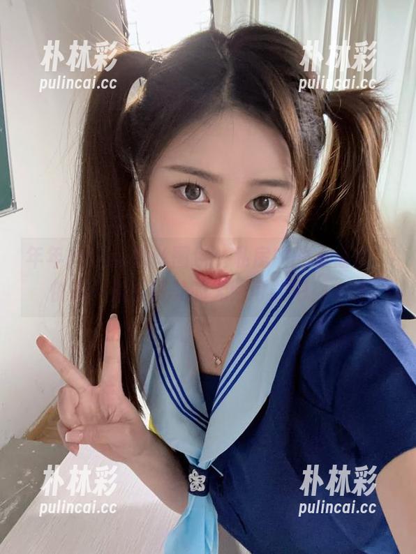 年年Nnian黑丝图包：私房中的小惊喜，快来一起发现美的无限可能吧！.txt