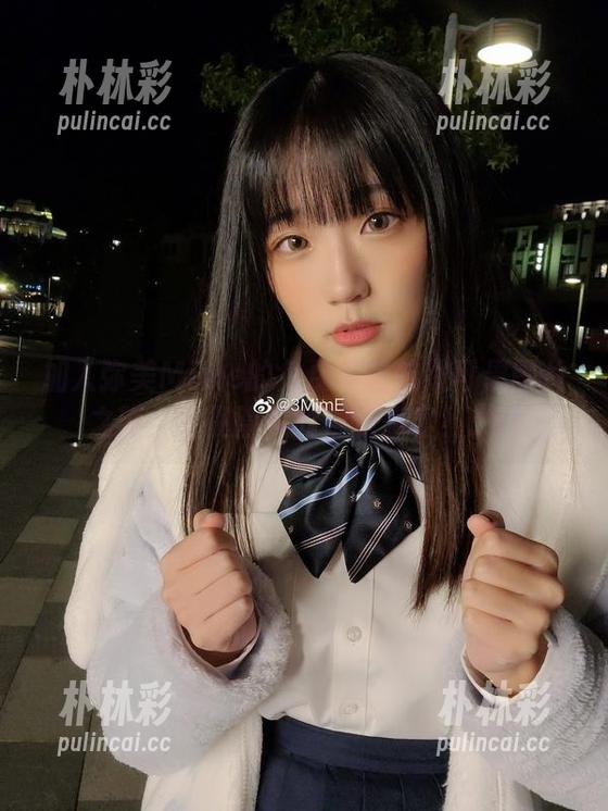 加入弥美Mime的免费碧蓝航线可畏图片之旅，发现隐藏的视觉盛宴！.txt