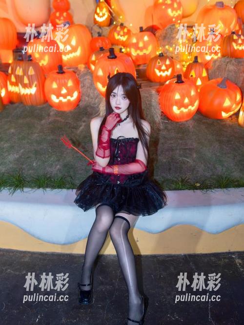 推女神 - 战姝羽Zina泳装全集下载：所有精彩瞬间，尽在你的指尖，随时畅享.txt
