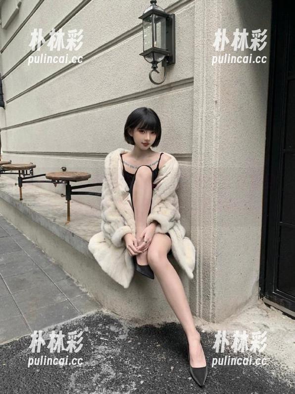 推女神-罗婉莹 推女神 - 北国温泉奇遇,罗婉莹女神驾到,带你畅游高清套图之美.txt
