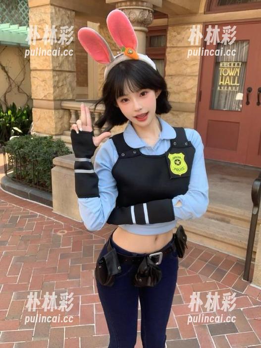 微密圈 - 文茜cool婚纱系列：精美图片下载，让你领略婚礼的优雅氛围.txt