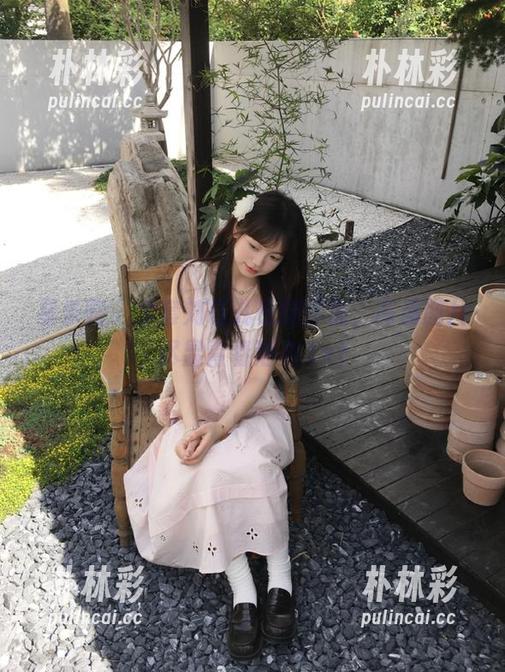 星乐园 - 全套刘钰儿长腿作品，高清图片尽显青春活力.txt