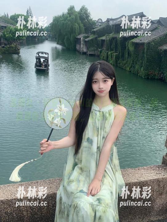 星颜社 - 安安Angel的棉袜精选套图，捕捉那份温馨与俏丽，让你流连忘返.txt