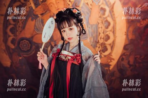 观看晕崽Zz的独特视角，魅魔惩戒系列图片等你发现！.txt