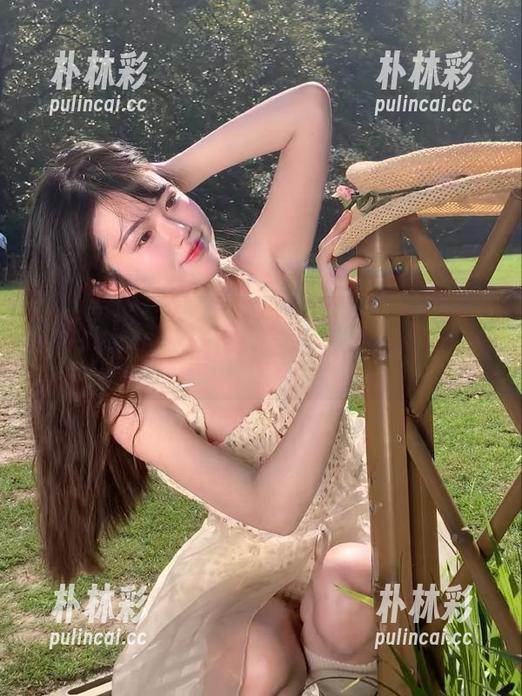 微密圈 - 丰富的户外写真作品集，桃沢樱呀限时下载，抓住美好瞬间！.txt