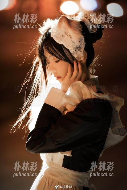 桜桃喵与温迪女仆装美图，恍若梦境，但心里却是满满的自嘲与思考.txt