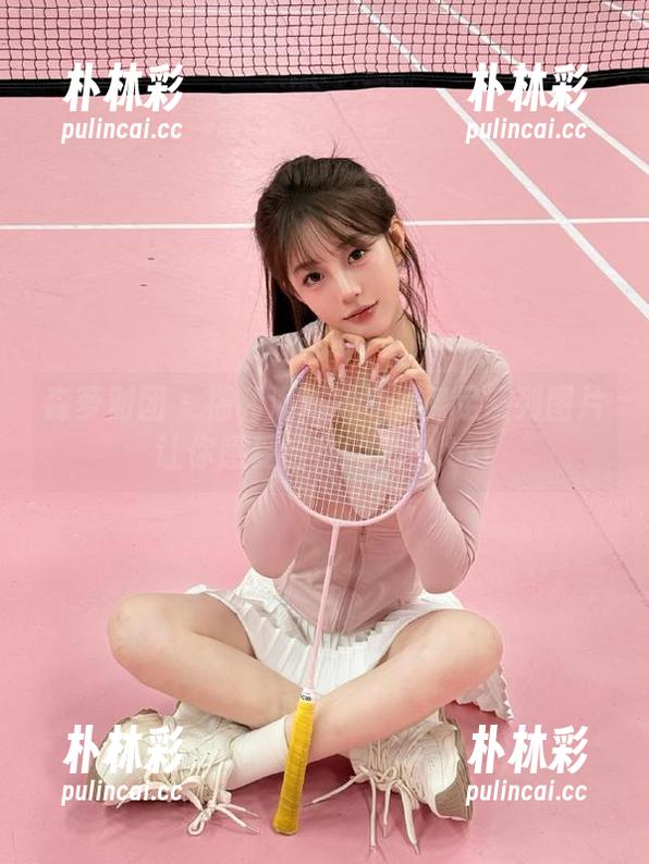 森萝财团 - 福利满满！Sia裸足系列图片让你感受自然的美妙.txt