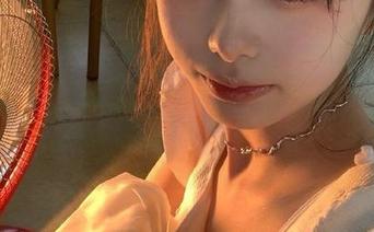 森萝财团 – 细品媛媛厨娘的艺术写真合集，最新更新带来每一幅作品的精彩与灵感.txt