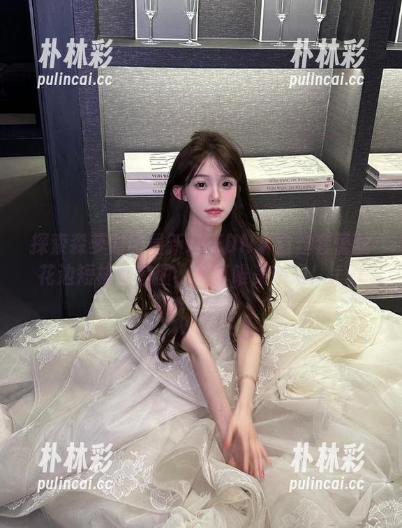 探索森萝财团最新JKFUN《白丝套蕾丝花边短袜》套图，共享唯美瞬间！.txt