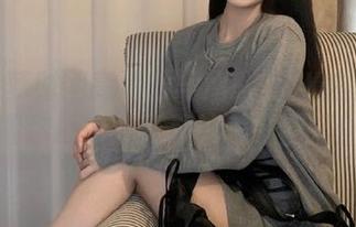 深入森萝财团高清双马尾教室JK白丝合集，唤醒你心中对青春的美好回忆！.txt