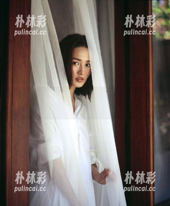 黑丝连体袜魅力无限，森萝财团全套图集带你领略性感之美.txt