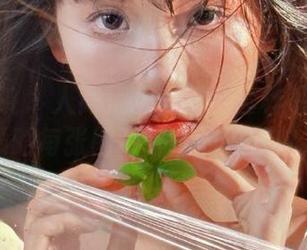 模范学院 – 人间荒糖红裙全套作品欣赏：带你领略每张图片背后的独特魅力.txt