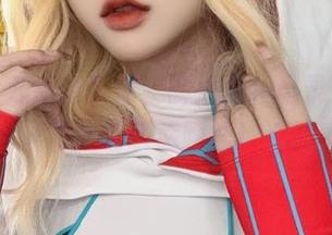 清水由乃高清图册，御风街拍记录下紧身裙肉丝的诱惑瞬间！.txt