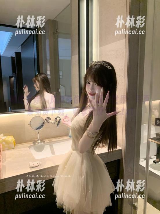 物恋传媒 - 岚岚带你进入运动世界：写真集免费下载，畅享健康与美.txt