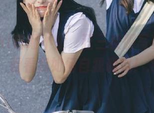 白金Saki自嘲不止，狂三校服写真作品更新，看看我如何自我调侃！.txt
