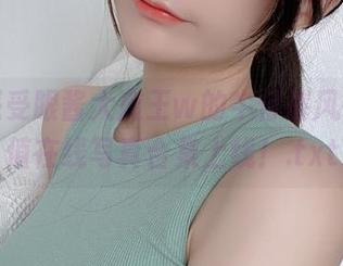 一起感受眼酱大魔王w的牛仔裤风情，超值在线写真合集上线！.txt