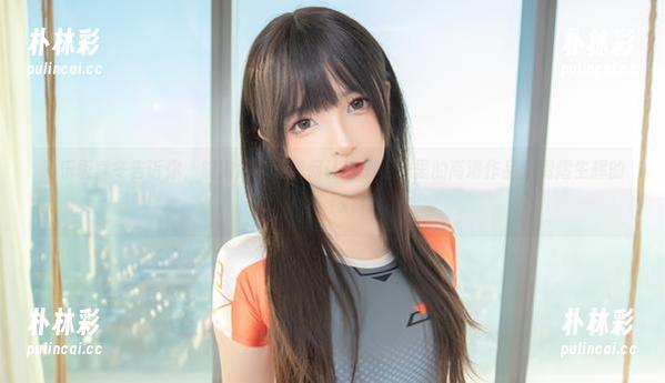 神乐坂真冬告诉你，旗袍黑贞是如何让电子相册里的高清作品集熠熠生辉的！.txt