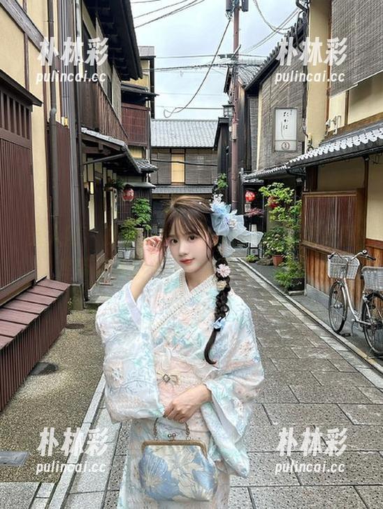秀人网 - 探索吴思晚女友的美丽，最新图库带你领略不一样的写真体验.txt