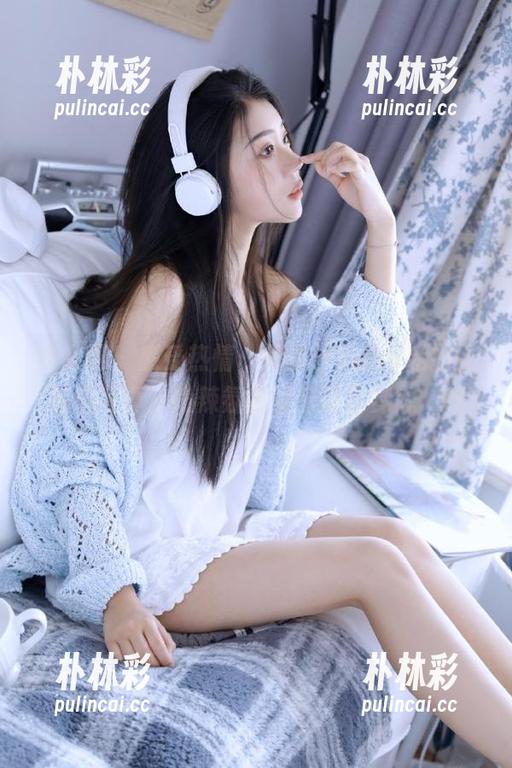 秀人网-周慕汐baby 秀人网 - 感受热情:周慕汐baby私拍比基尼写真,热辣氛围引爆夏日梦想.txt
