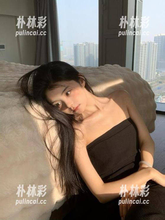 秀人网 - 爱时尚的你，这里有唐安琪白衬衫的免费套图，别说我没告诉你哦！.txt