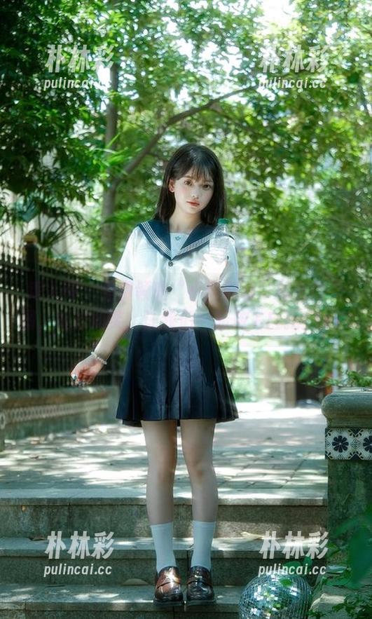 秀人网 - 免费领略“小肉肉咪”秘书的美图，轻松搞笑，让我们一起放飞自我！.txt