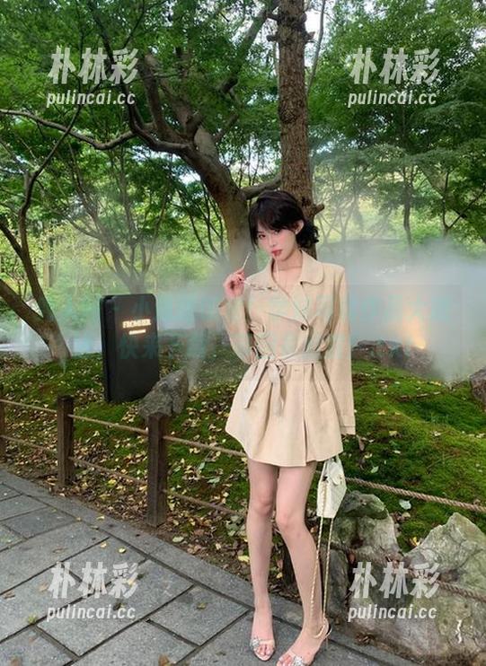 秀人网 - 小逗逗课堂！学妹写真作品大放送，快来下载，带回家欣赏！.txt