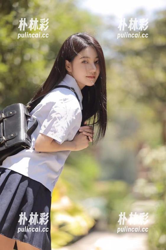 秀人网 - 月野兔美妞长腿写真合集，亲眼见证她的美图魔力.txt