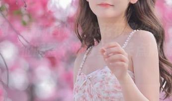 秀人网 – 最新图册：杜花花教你如何用职业装写真征服整个办公室，笑点满满！.txt
