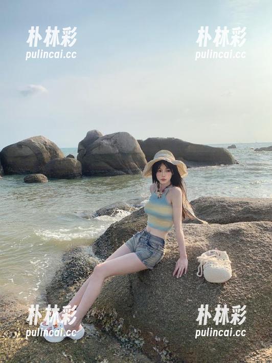 秀人网 - 林乐一的秘书全套作品，带你进入职场与时尚交融的奇妙境界.txt