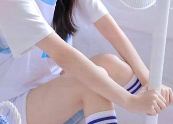 秀人网 – 猫咪巨臀妹妹全新高清作品：肉丝系列完美演绎柔美之态.txt
