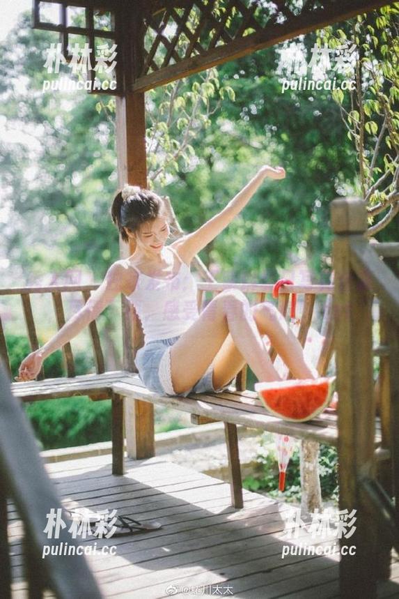 秀人网 - 独家发布：王紫琳夏日写真合集，尽情下载，感受青春的气息！.txt
