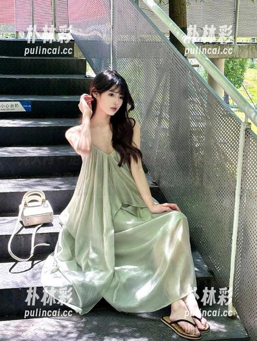 秀人网 - 定制写真新体验，程程程校服带你穿越时光回归纯真岁月.txt