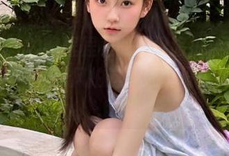 秀人网 – 领略程程程的厦门旅拍，私拍美图品质超高，跟风拍这些还真没少掉面子！.txt