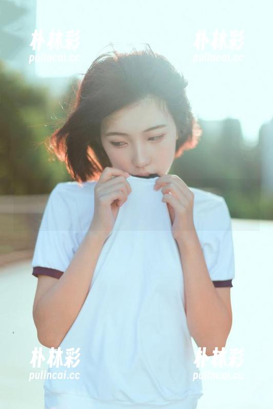 秀人网 - 发现菲菲吃不胖的比基尼作品，精彩资源让你大开眼界！.txt