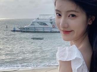 秀人网 – 董媛媛Janel浴缸精彩瞬间原图，分享她的艺术创作灵感.txt