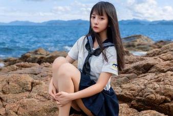 秀人网 – 不容错过！西希白兔最新黑色写真图册带你领略独特美感.txt