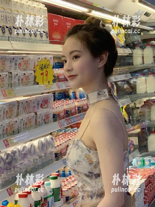 秀人网 - 金BABY吖校园写真，带你走进原图下载的美丽世界，太好看了！.txt