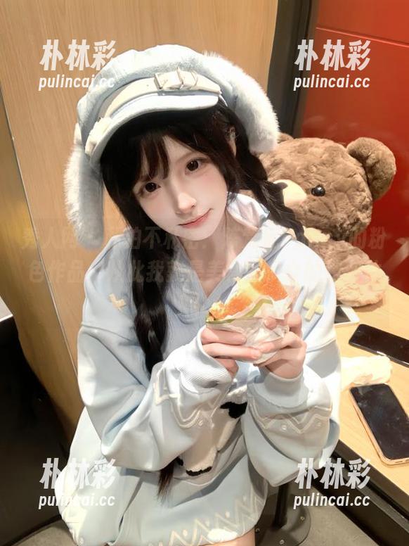 秀人网 - 私拍不私密：陈梵妮Fanny的粉色作品，从此我就是美食和少女的结合体！.txt