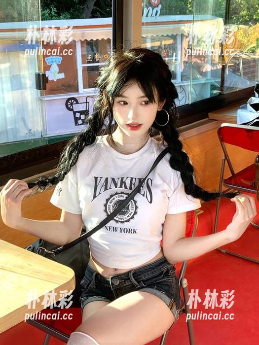秀人网 - 陶喜乐_lele校园写真全套：踏寻校园脚步间，捕捉每一缕青涩的笑脸.txt