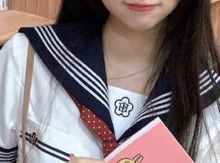 秀人网 – 探索韩静安的温柔世界：她那细腻的图片合集让人欲罢不能.txt