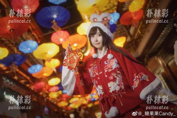 糖果果Candy最新八重神子写真合集，带你领略梦幻般的视觉盛宴！.txt