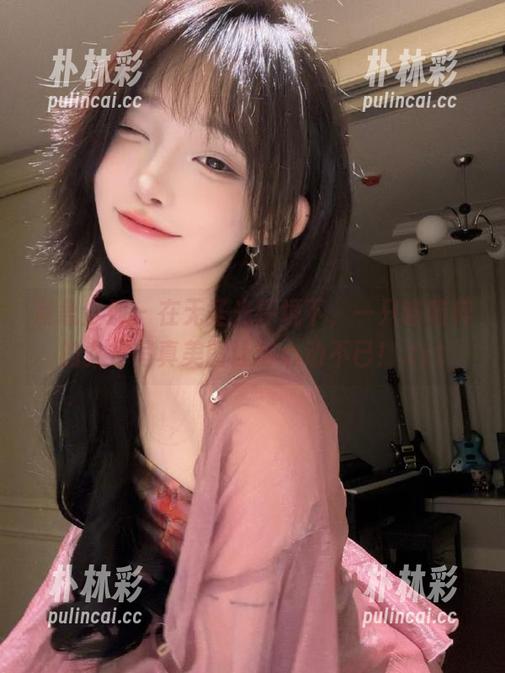 紧急企划 - 在无圣光环境下，一只喵喵梓的女仆写真美图让你心动不已！.txt
