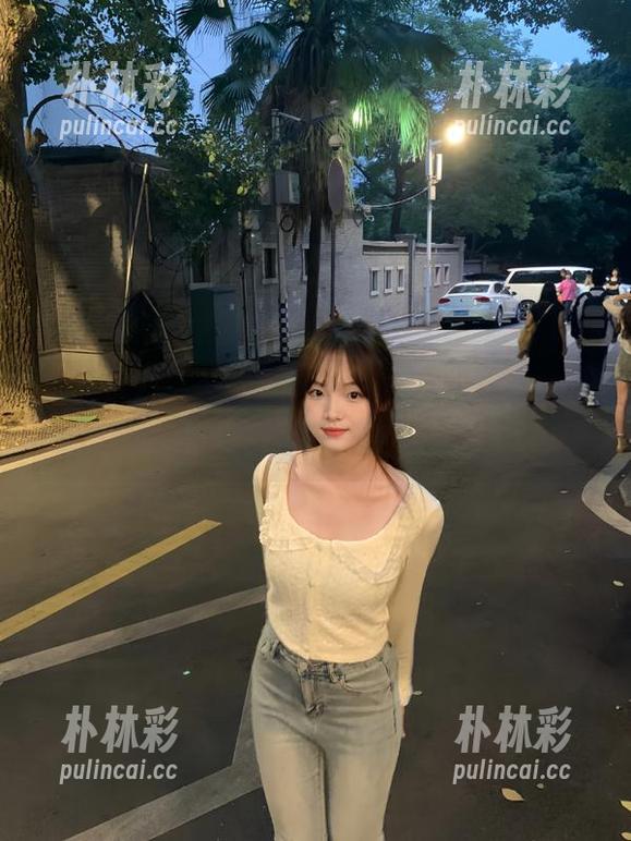 紧急企划 - 樱樱樱可双人写真合集大放送，绝美壁纸装点你的生活空间.txt