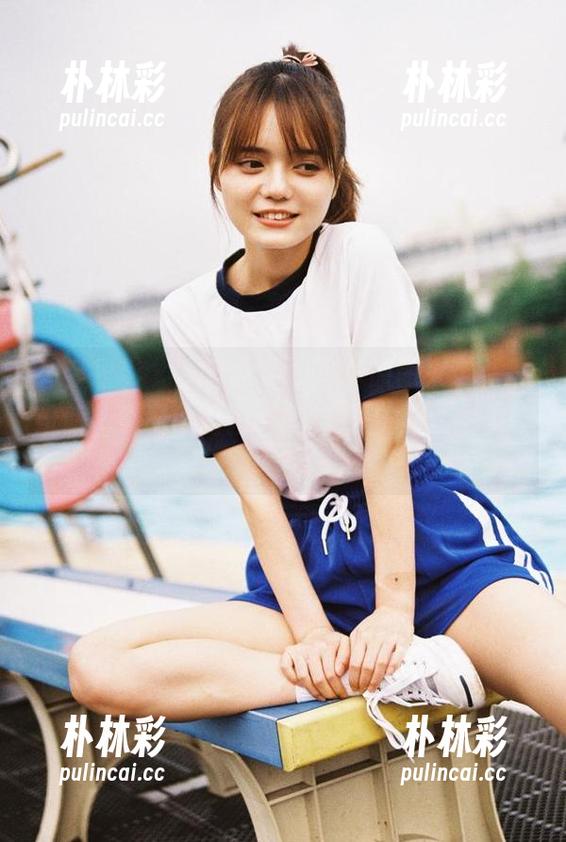 绮梦摄影 - 小艺水手服写真原图来袭，缤纷颜色搭配她的独特气息，快来欣赏吧！.txt