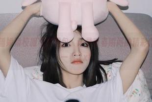 美媛馆 – 潘娇娇校服写真图包：记录青春瞬间的精彩作品，值得一看.txt
