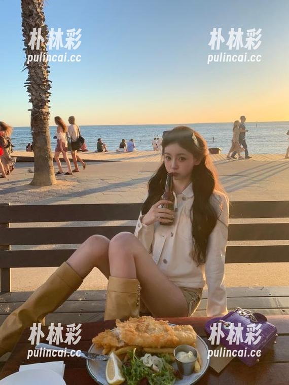 美媛馆 - 畅享王馨瑶肉丝写真，免费资源为你呈现别样精彩！.txt