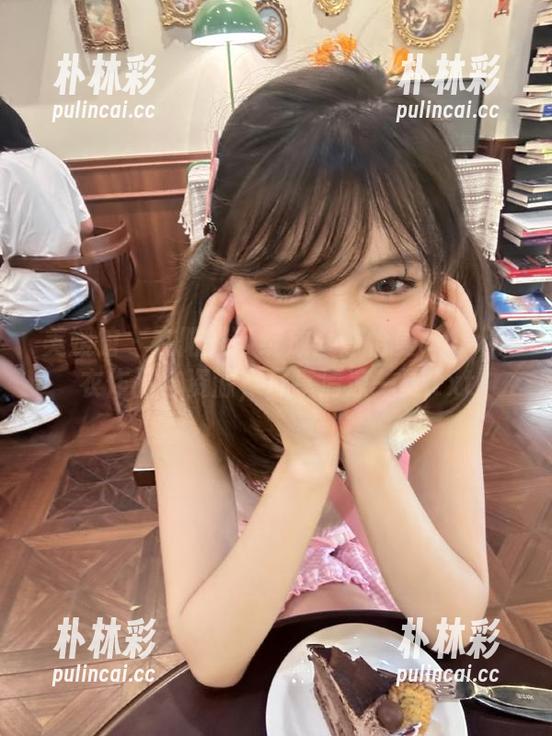 美媛馆 - 在阳光下绽放：陈怡曼coco泳衣作品与资源，尽享清凉一夏.txt