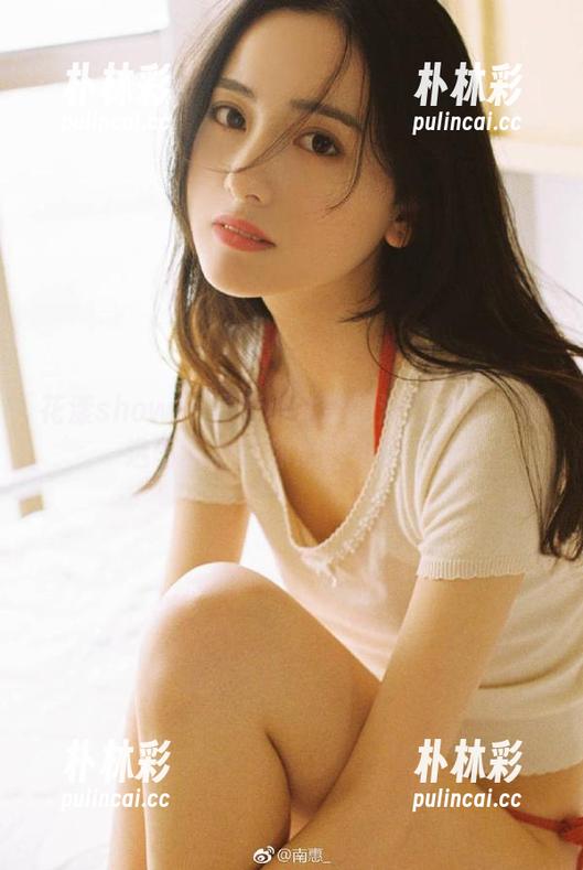 花漾show - 漫游小尤奈的浴缸天地：精选写真集让你心醉不已.txt